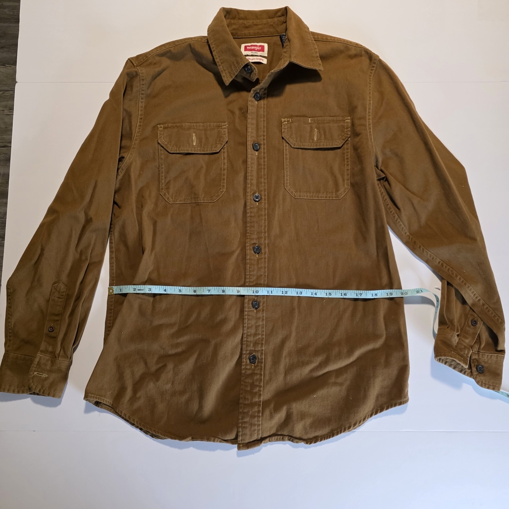 Wrangler Tan Flex Button-Up Shirt MEDIUM